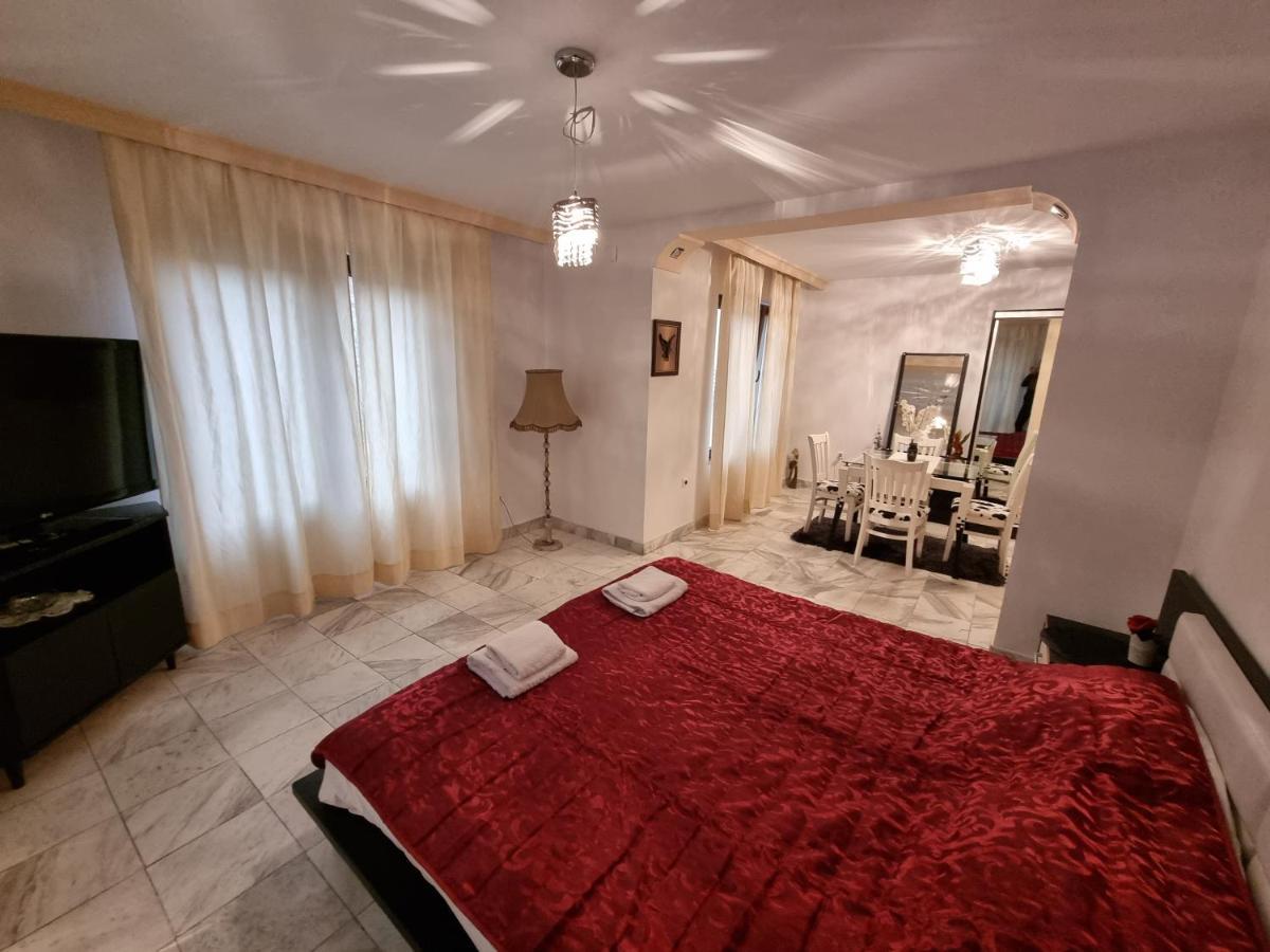Tsar Simeon, 2 Bedroom, Living Room And Fireplace Sofia Eksteriør bilde